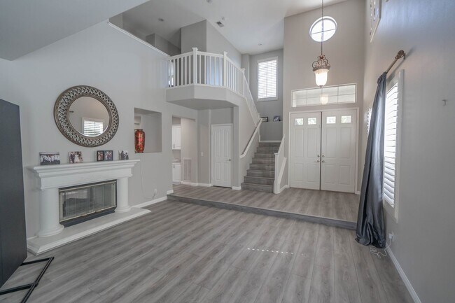 Building Photo - 4 Bedroom Pool Home for Rent in Stevenson ...
