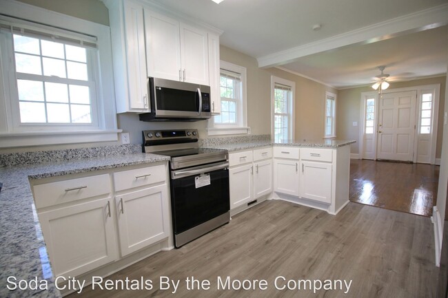 Building Photo - 2 br, 1 bath House - 531 S. Edisto Avenue