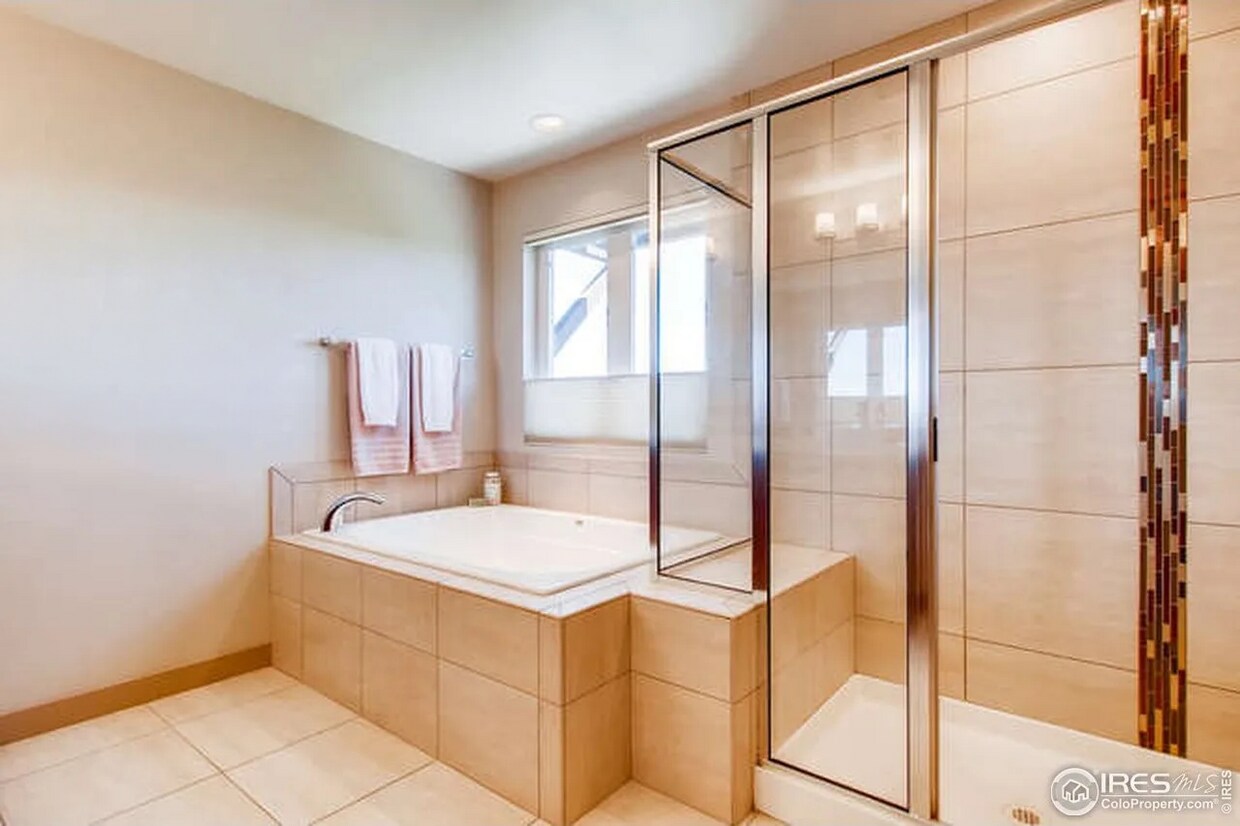 Foto principal - 3678 Pinedale St