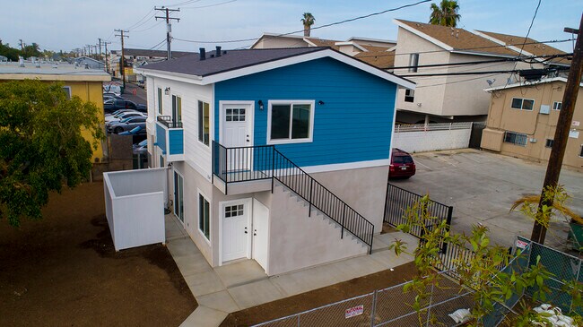 Foto del edificio - 1524 Henderson Ave
