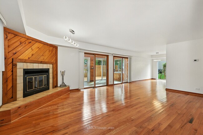 Foto del edificio - 2101 Babst Ct