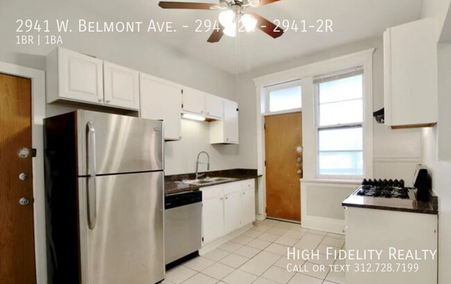 Foto del edificio - 2941 W Belmont Ave