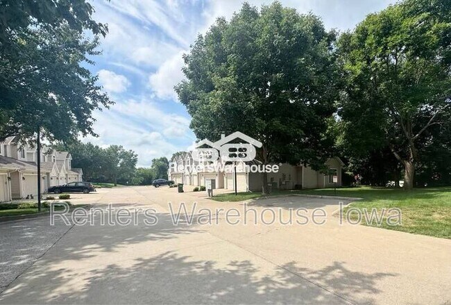 Foto del edificio - 6800 Ashworth Rd