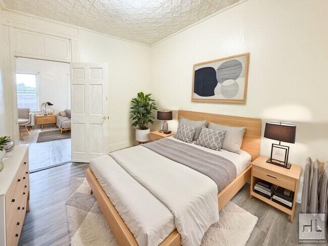 Foto del edificio - MADISON STREET