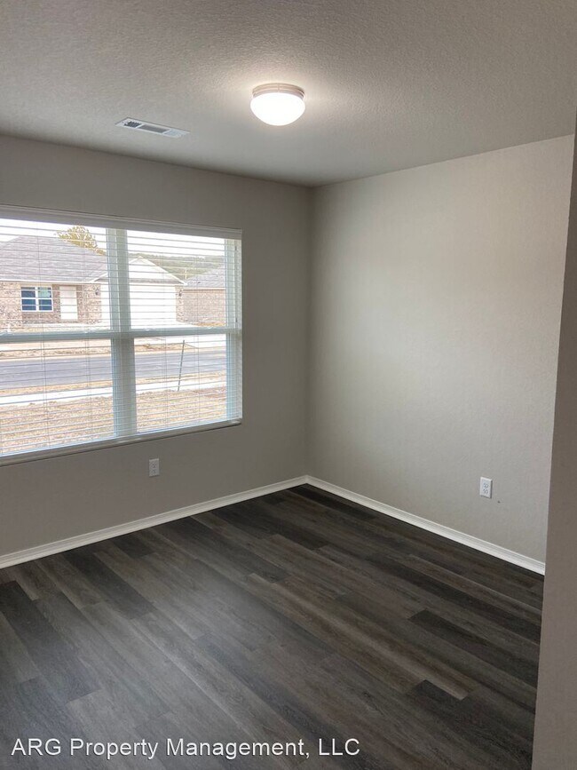 Foto del edificio - 4 br, 2 bath House - 1725 Ryder Street