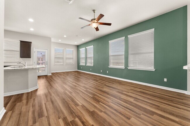 Foto del edificio - 2306 Dillon Pond Ln