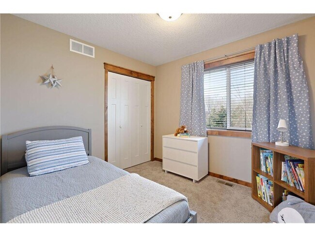 Building Photo - 5 br, 4 bath House - 6xx Kayla Lane