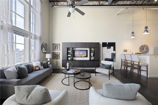 Foto del edificio - 572 Edgewood Ave NE