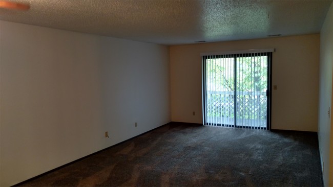 Building Photo - 2533 31st Ave