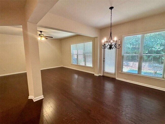 Foto del edificio - 1344 Brookmere Way