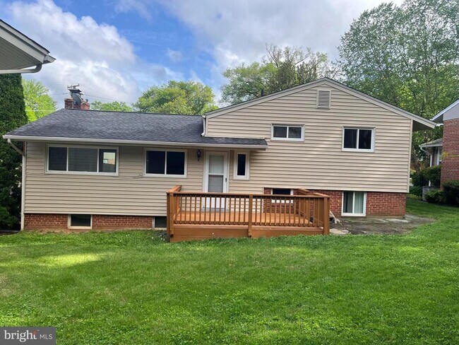 Foto del edificio - 5101 Danbury Rd