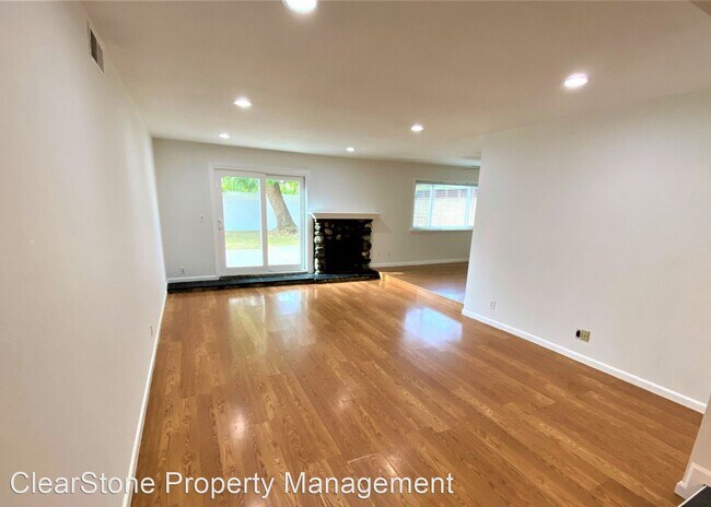 Building Photo - 3 br, 2 bath House - 7039 Rubio Ave.