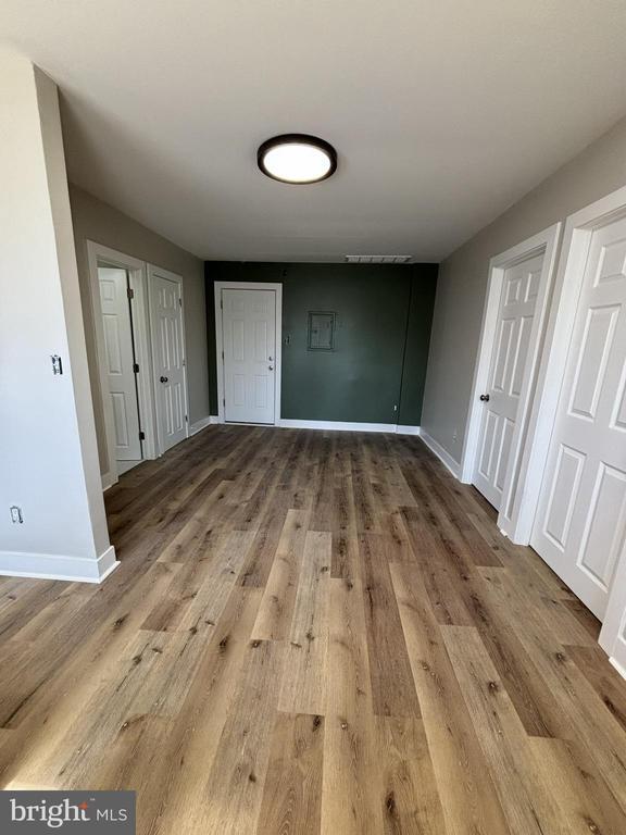 Foto del edificio - 18 W 5th St