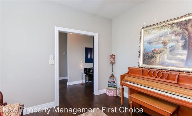 Building Photo - 3 br, 2 bath House - 6910 East Summerside Ct