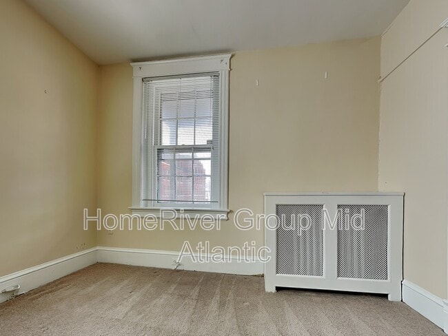 Building Photo - 1300 35th St NW