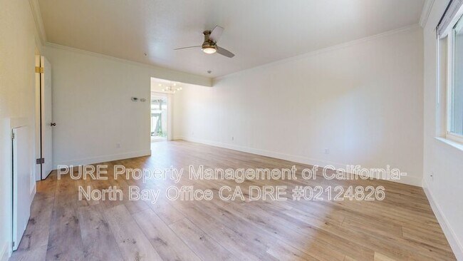 Foto del edificio - 1620 Herbert St