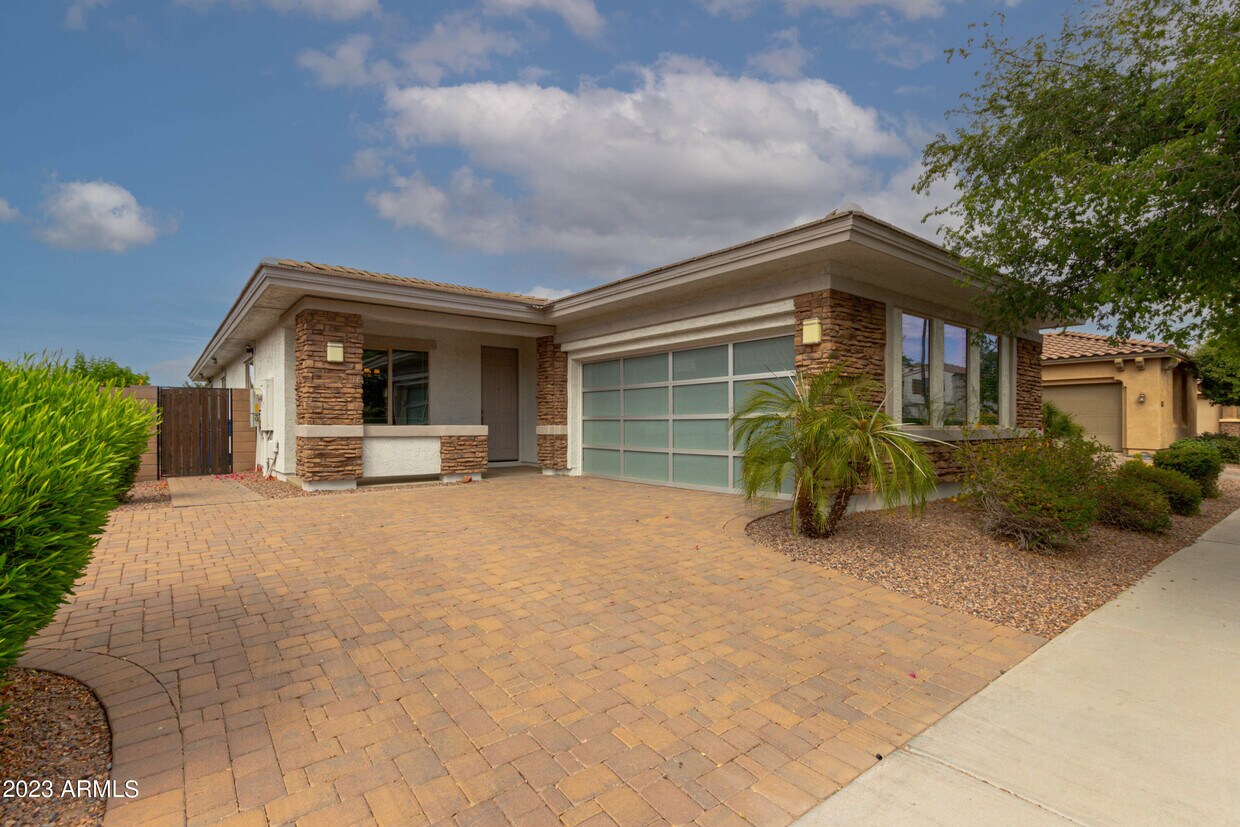 2880 E Harrison St, Gilbert, AZ 85295 House Rental in Gilbert, AZ