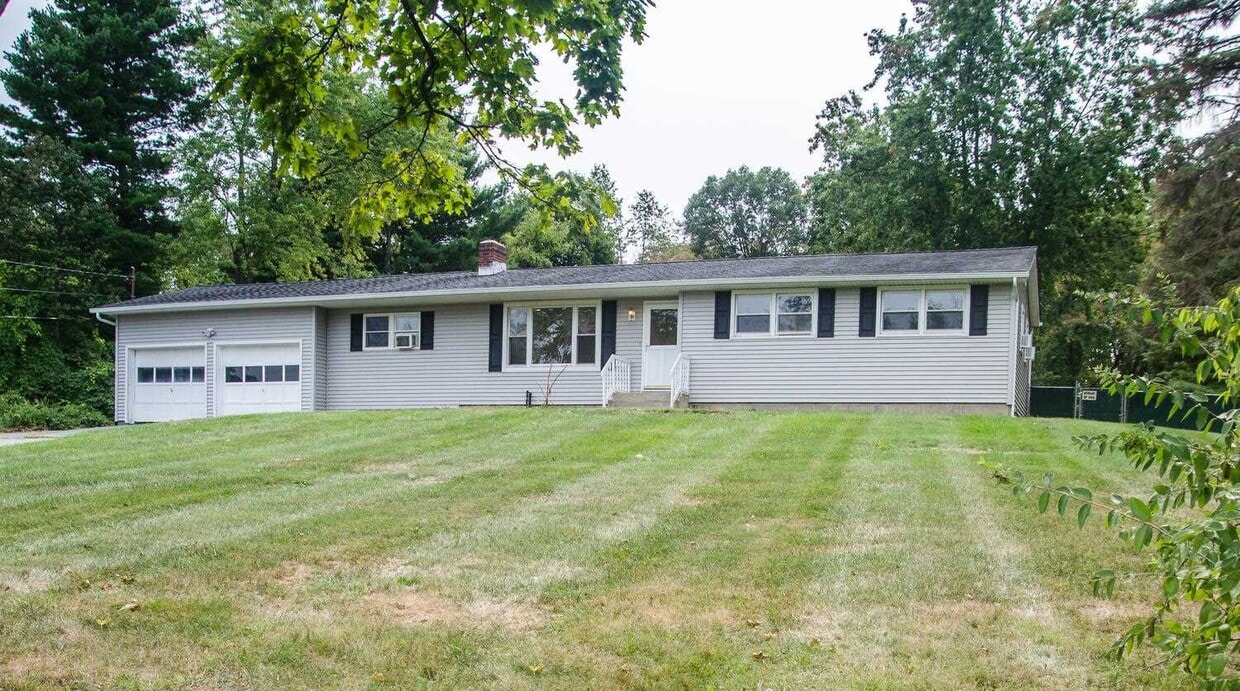 Primary Photo - 27 Mountain View Dr