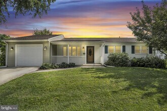 Building Photo - 101 Kim Acres Dr