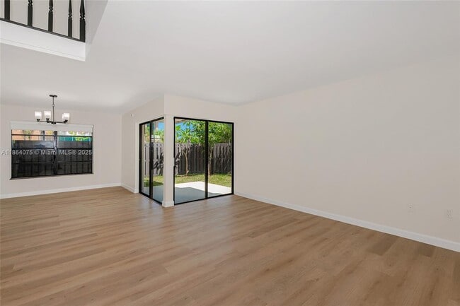 Foto del edificio - 11125 SW 132nd Ct