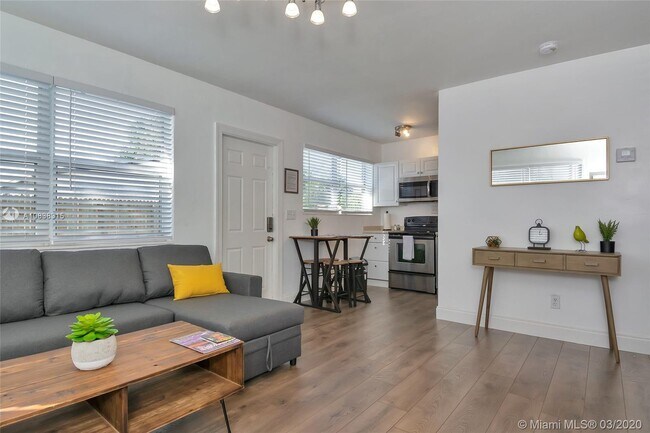 Foto del edificio - 1101 SW 30th St