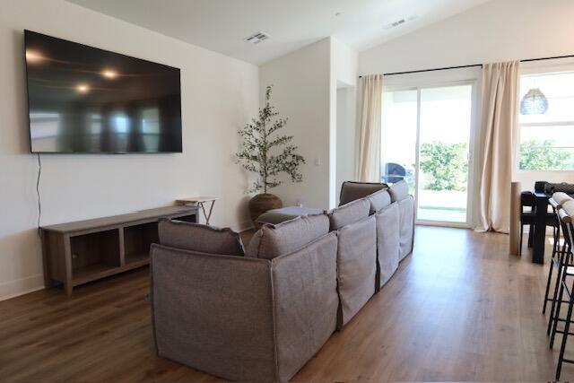 Building Photo - 84203 Novello Dr