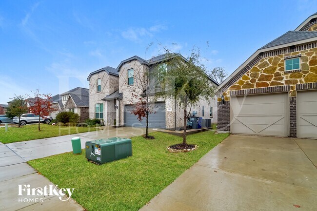 Foto del edificio - 2815 Willow Ln