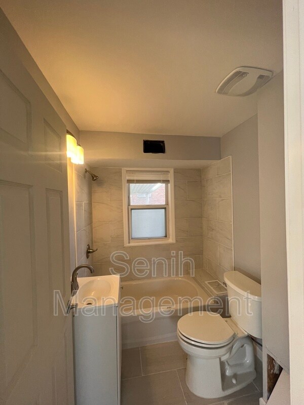 Foto del edificio - 3420 Fairmont Rd