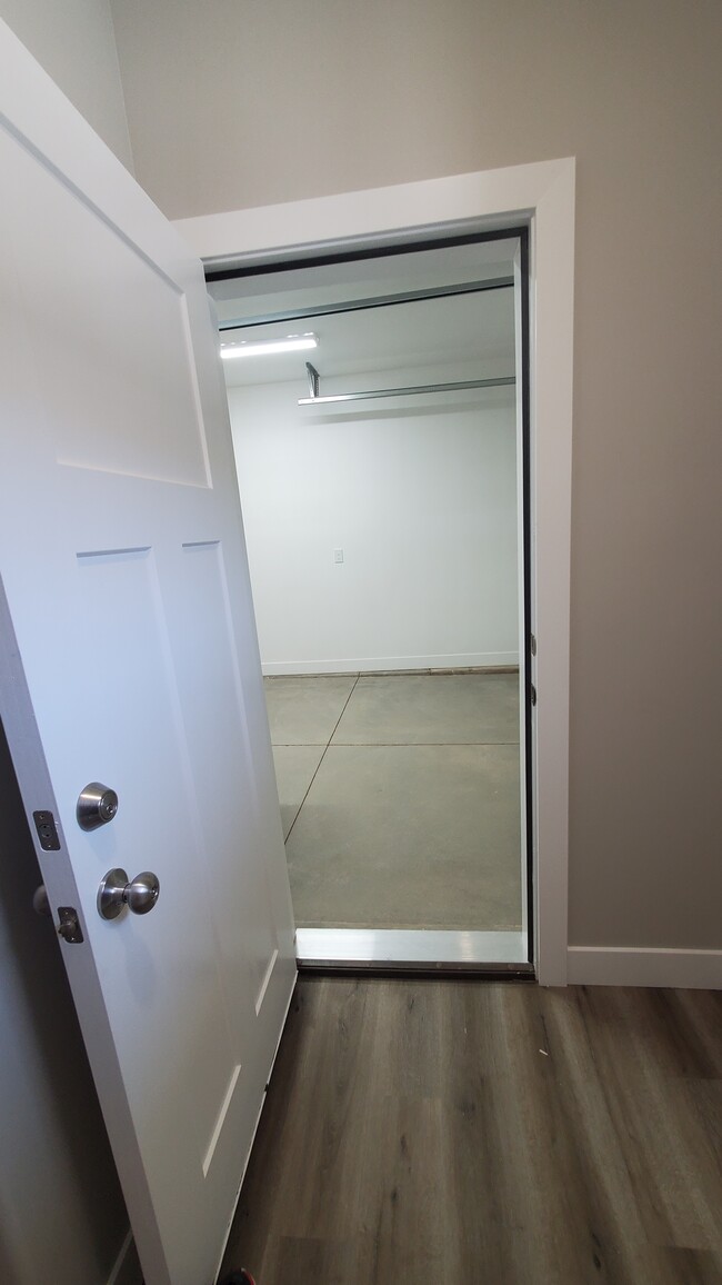 Door to garage - 3154 W 1650 N