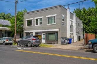 Building Photo - 5924 N Albina Ave