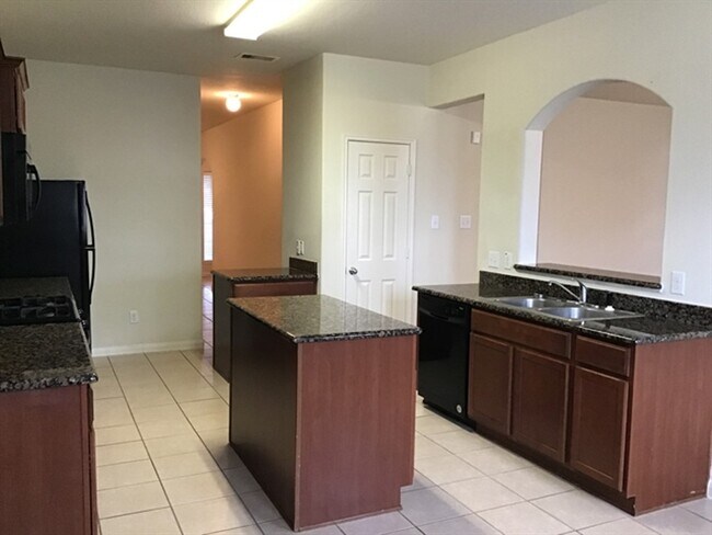 Foto del edificio - 10237 Tate Ct