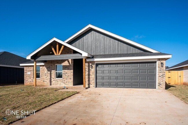 Building Photo - 1728 Bandolero Rd