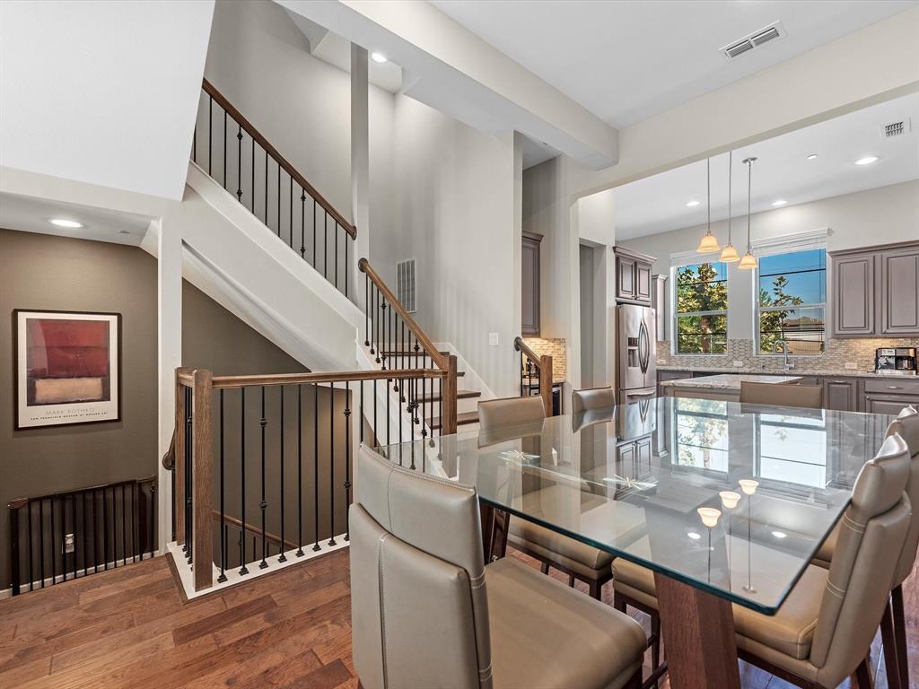 Foto principal - 5467 Larkin St
