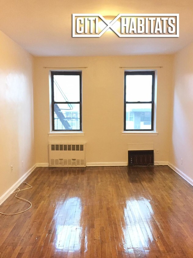 Primary Photo - 340 E 83rd St