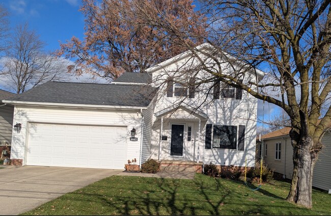 Foto del edificio - 6645 Queens Park Ave