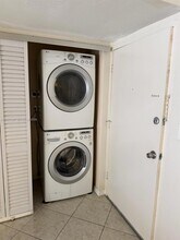 Building Photo - 7477 SW 82nd St