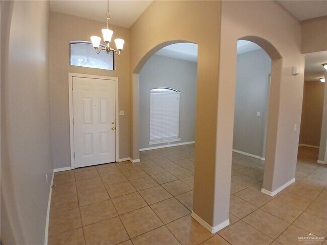 Foto del edificio - 19 Ginger Ave