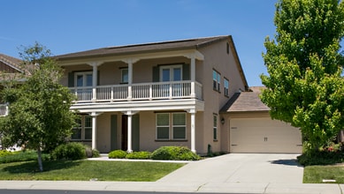 Building Photo - 814 Wild Berry Loop