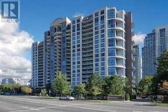 Building Photo - 233 Beecroft Rd