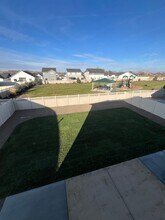 Building Photo - 10496 W Garganey Dr