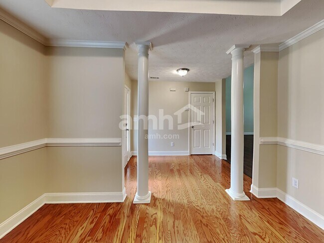 Building Photo - 141 Bridgemill Dr
