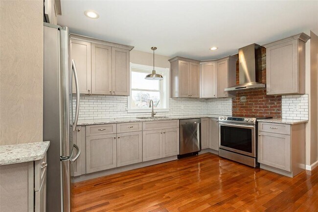 cocina - 204 Mill St