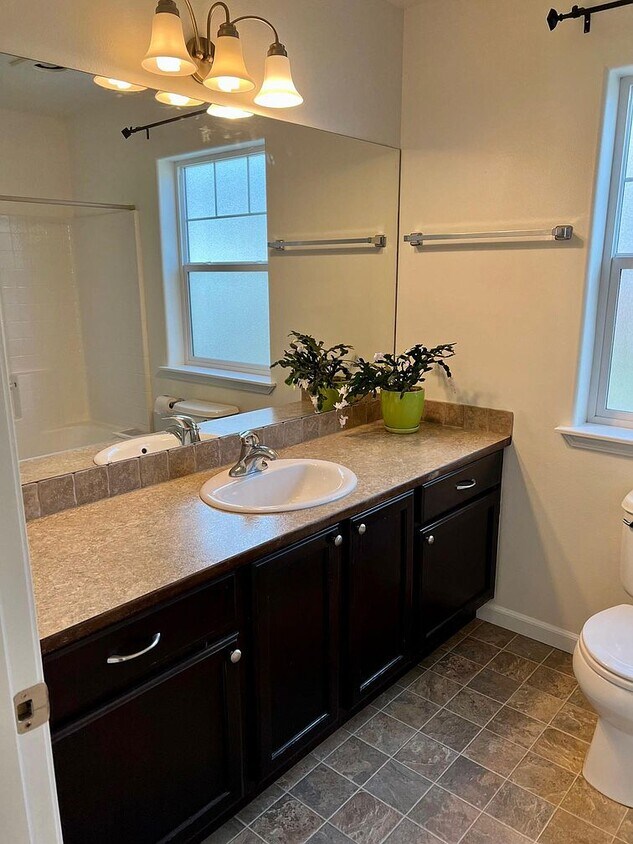 Foto principal - 902 Fawn Cir
