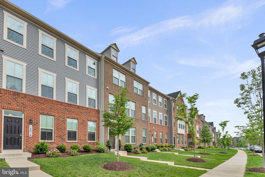 Foto principal - 14814 Townshend Ter Ave