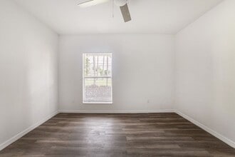 Interior Photo - Brantley Pines