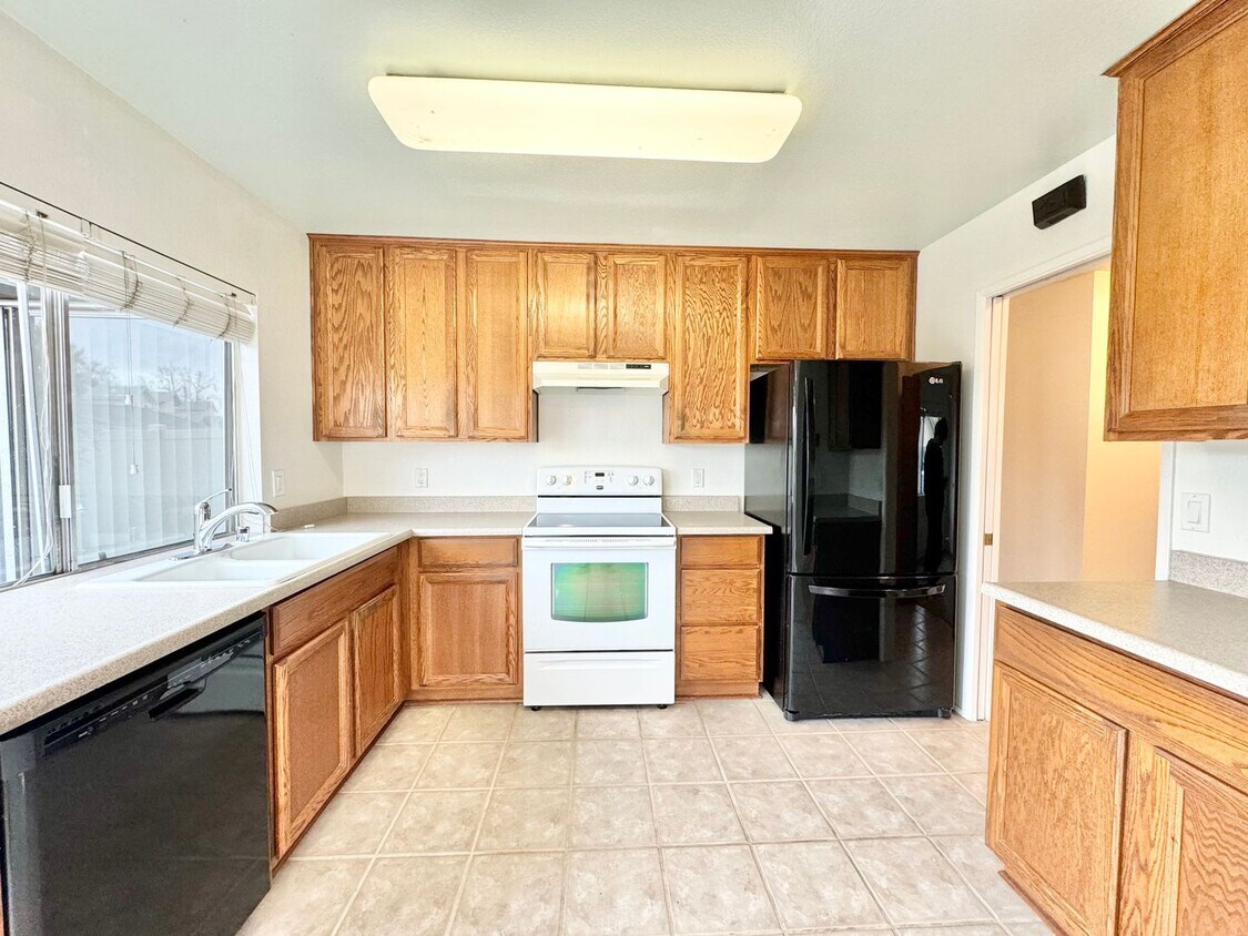 9602 Bart Ln, Santee, CA 92071 Townhome Rentals in Santee CA