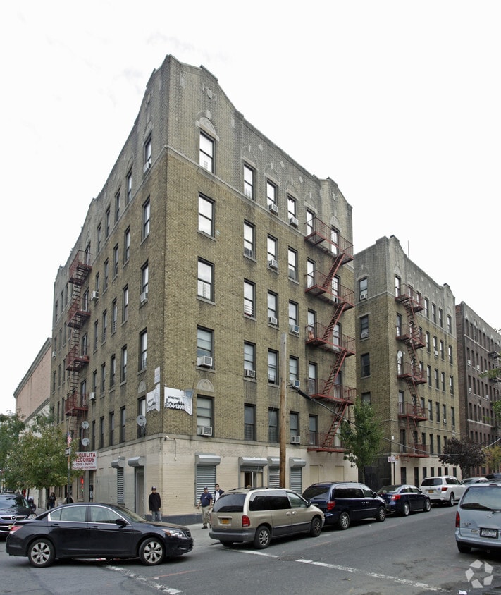 Primary Photo - 105-107 Elliot Pl
