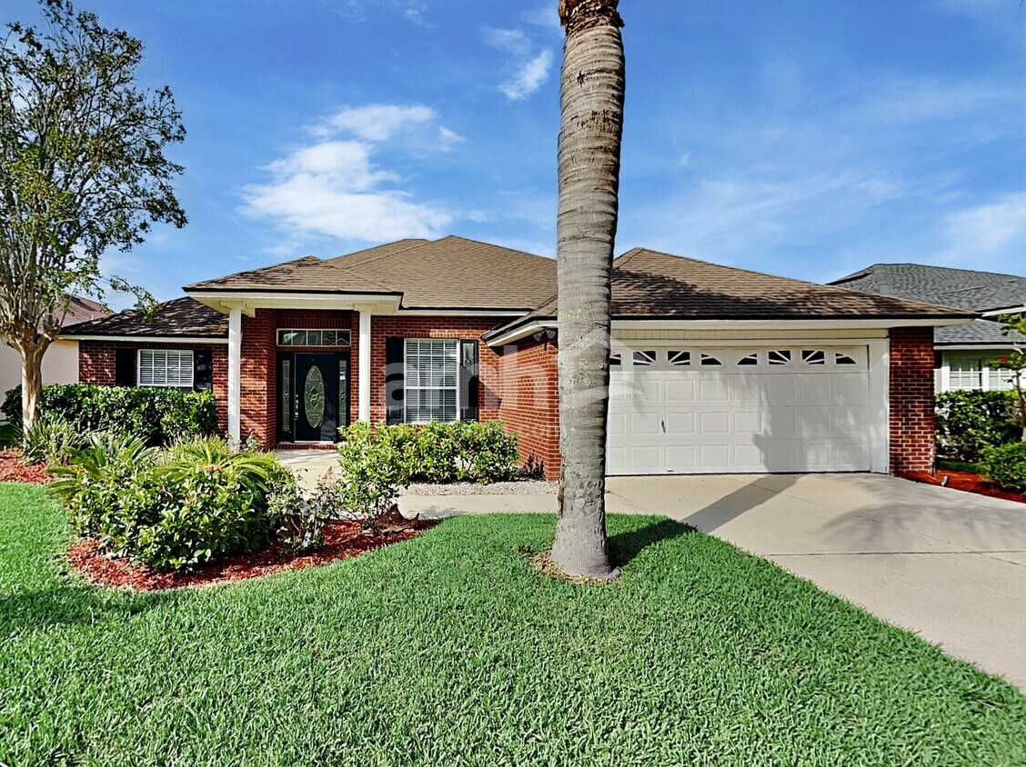Foto principal - 644 Acorn Chase Dr