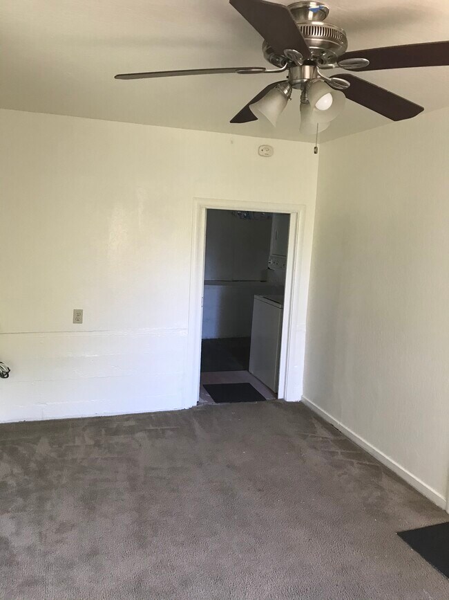 Bedroom - 36 Goree Ct