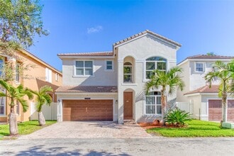 Building Photo - 3769 SW 51st St